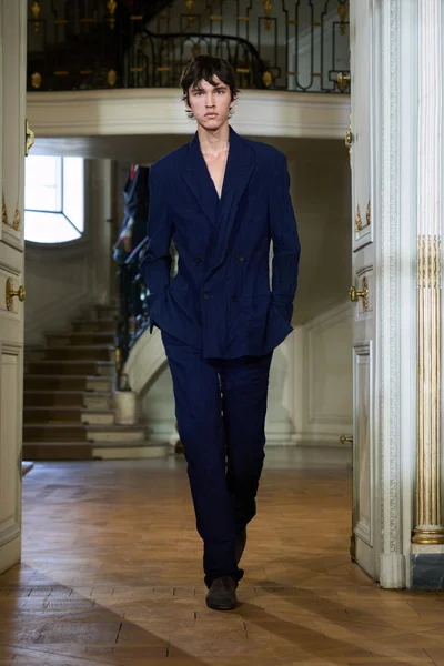 Look 58
